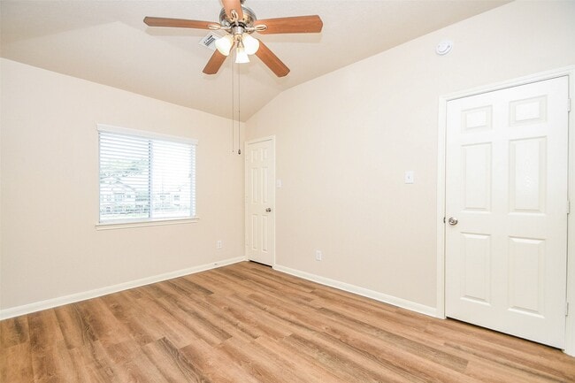 Building Photo - 13111 Rippling Creek Ln