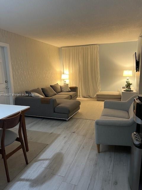 Building Photo - 7800 Collins Ave