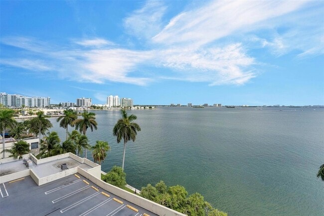 Building Photo - 1625 John F Kennedy Causeway
