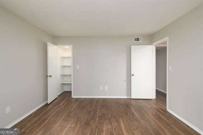 Building Photo - 306 Augusta Dr