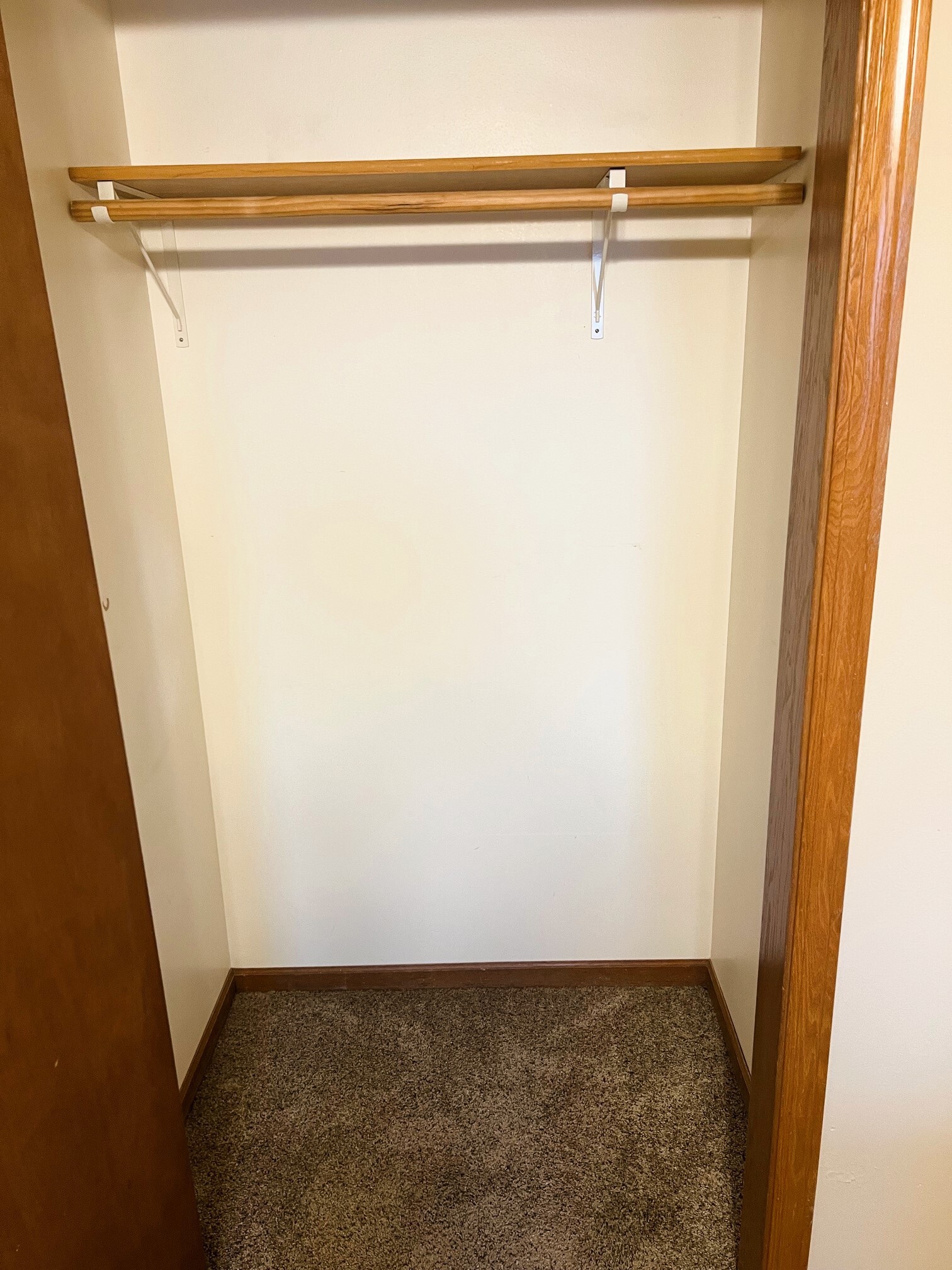 Closet - 1400 E Rushmore Dr