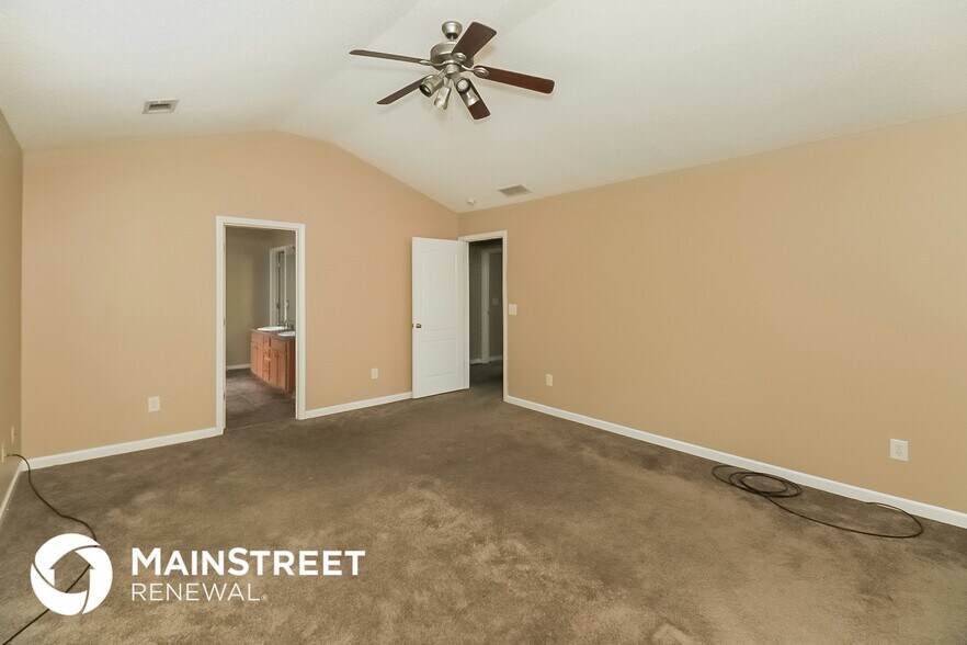 Building Photo - 11512 Alicias Ct