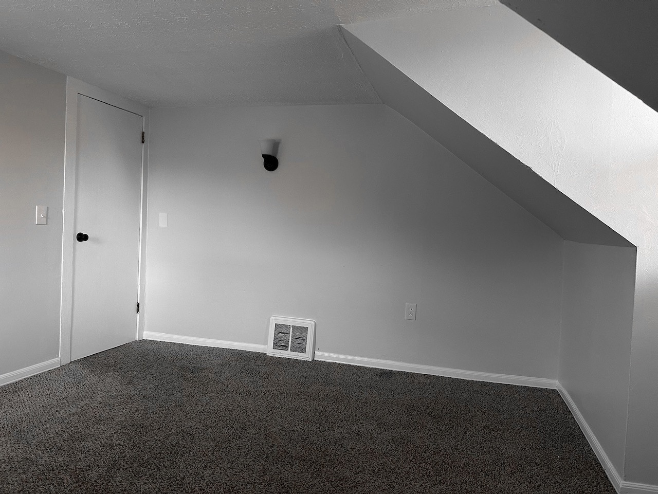 Building Photo - 222 W Union St