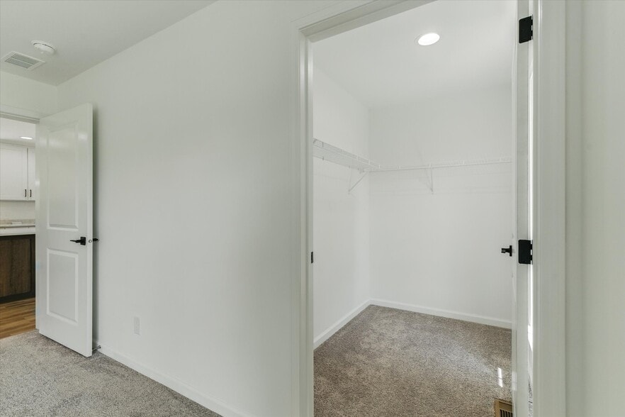 Building Photo - 542 Partridge Farm Rd