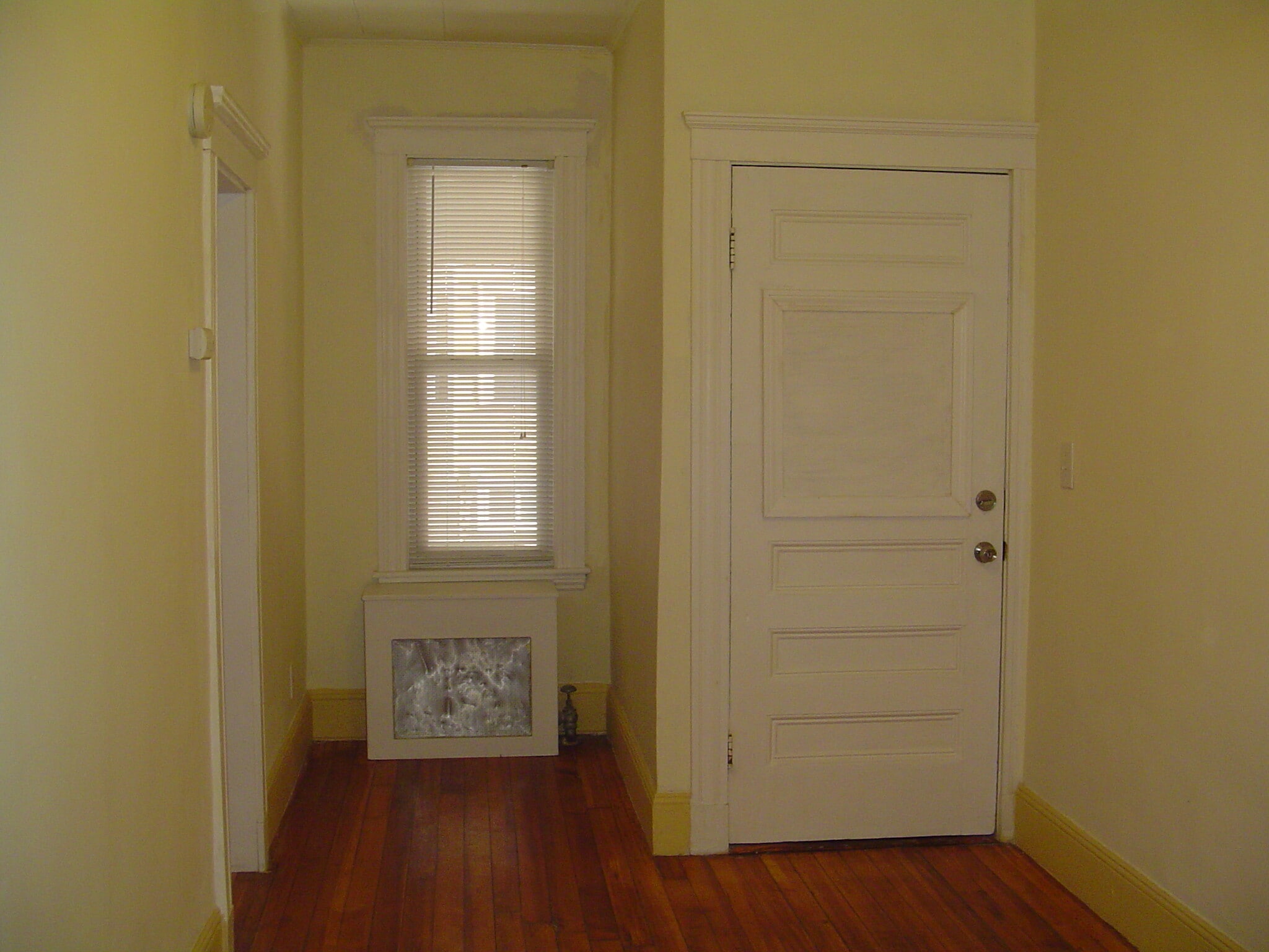 Building Photo - 73 Cottage St