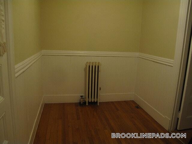 Building Photo - 50 Babcock St