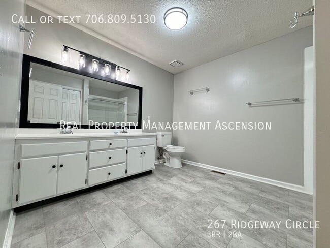 Building Photo - 267 Ridgeway Cir