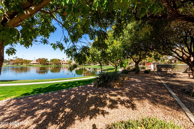 Building Photo - 24008 S Starcrest Dr