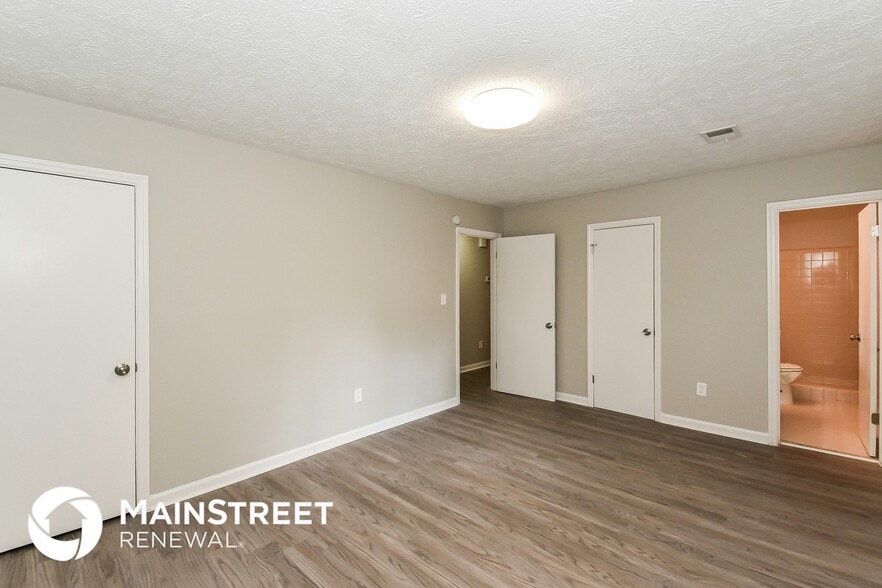 Building Photo - 8799 Parliament Pl