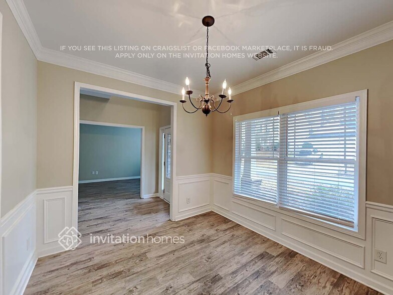 Building Photo - 1392 Summer Hill Ct