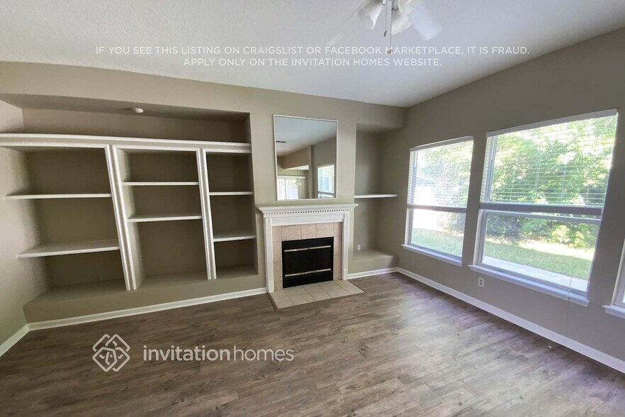 Building Photo - 209 Crooked Ct