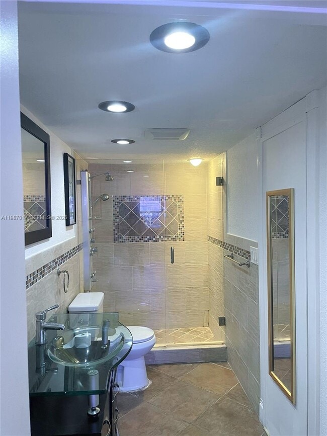 Building Photo - 3821 W 11th Ct