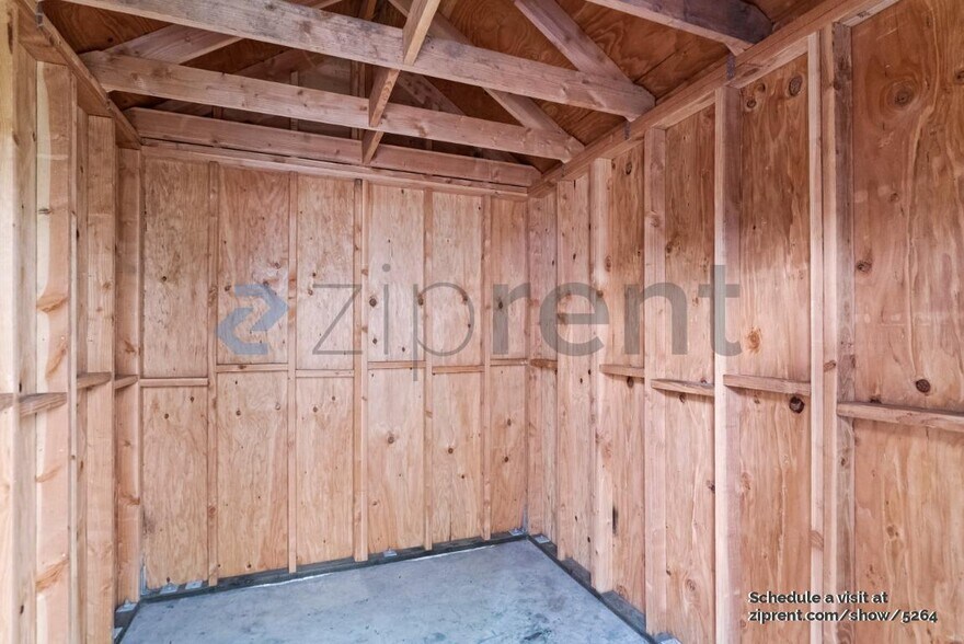 Building Photo - 321 63rd St