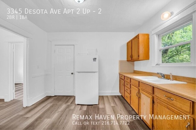 Building Photo - 3345 Desota Ave