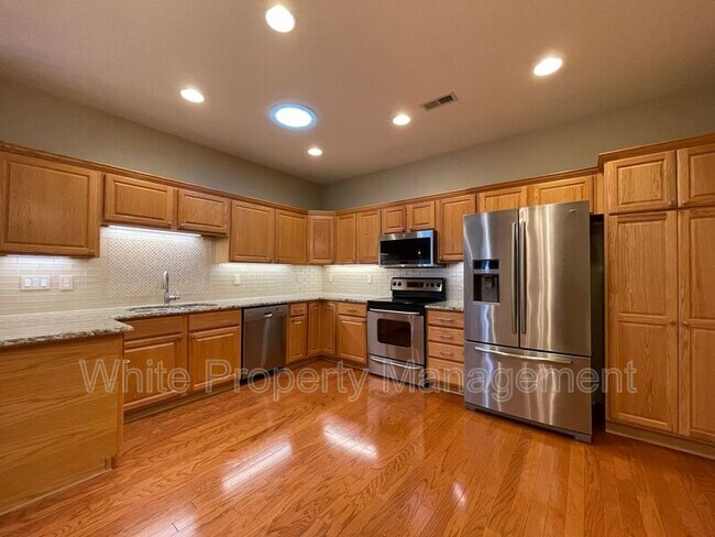Building Photo - 8409 Olde Troon Dr