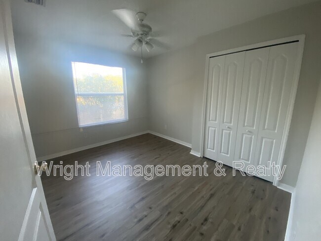 Building Photo - 1231 Brooke View Dr
