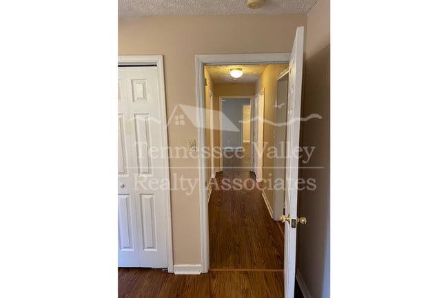Building Photo - 1513 Mayapple Dr