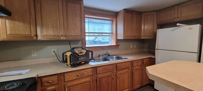 Building Photo - First floor one bedroom apartment in Leola