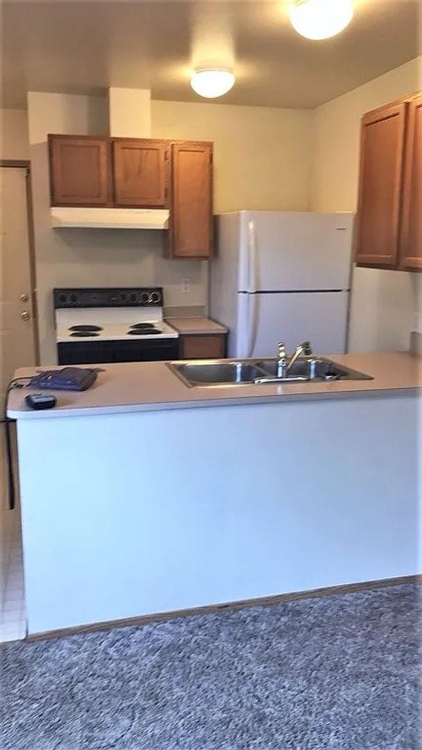 Building Photo - 1580fe