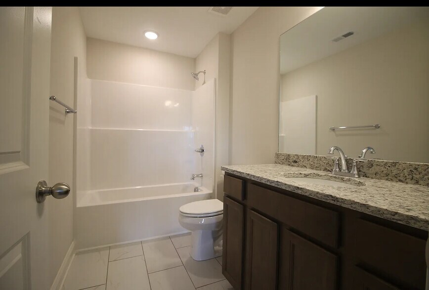 Building Photo - 9533 Snowy Cliff Ln