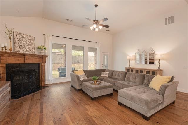 Building Photo - 913 Canyon Wren Dr