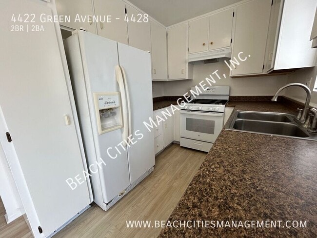 Building Photo - 4422 Green Ave