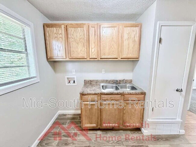 Building Photo - 4315 Mountain Terrace St