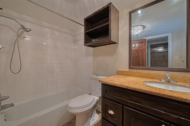 Building Photo - 4633 Wild Indigo St