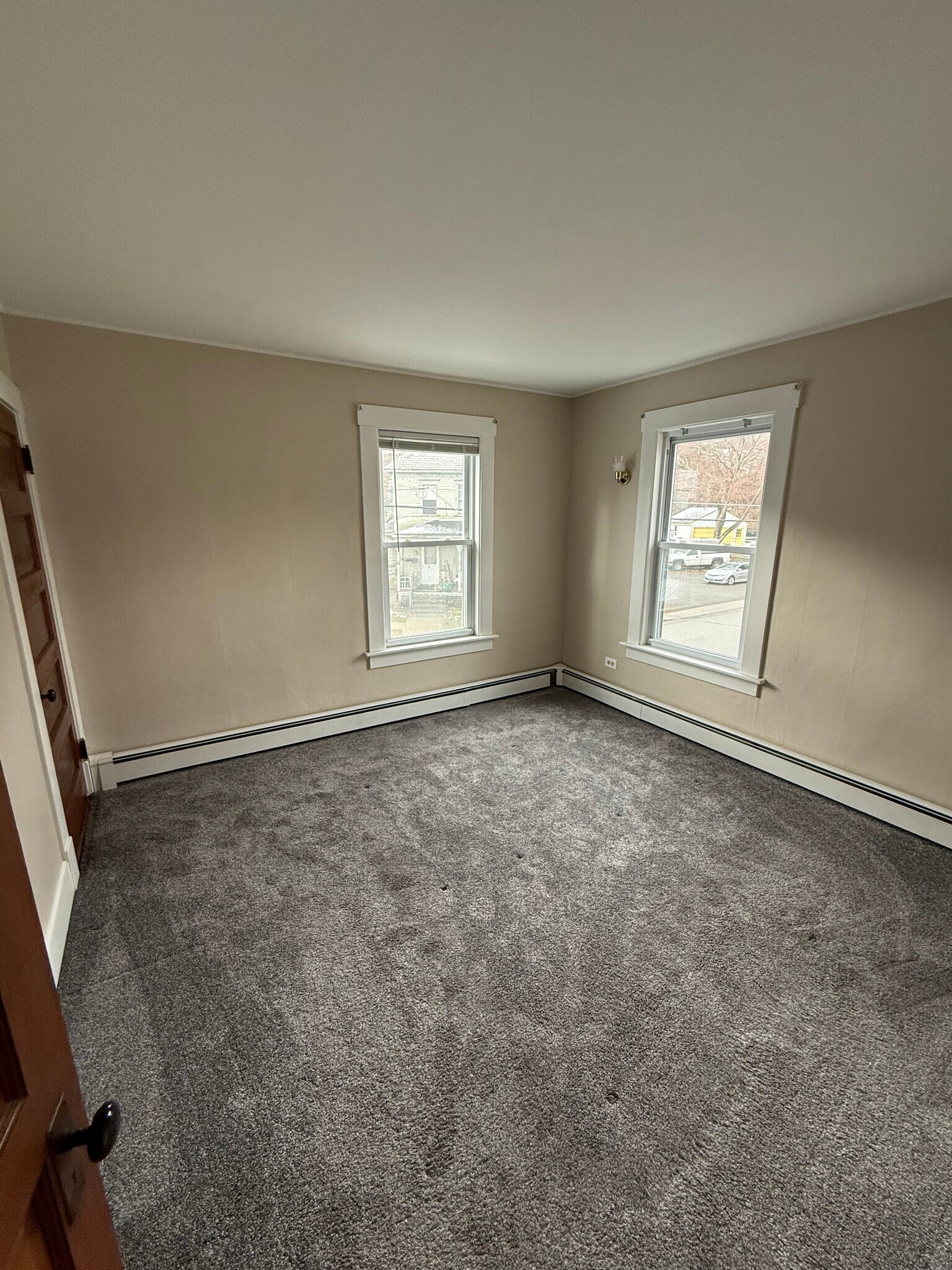 Building Photo - 58 Frost Pl