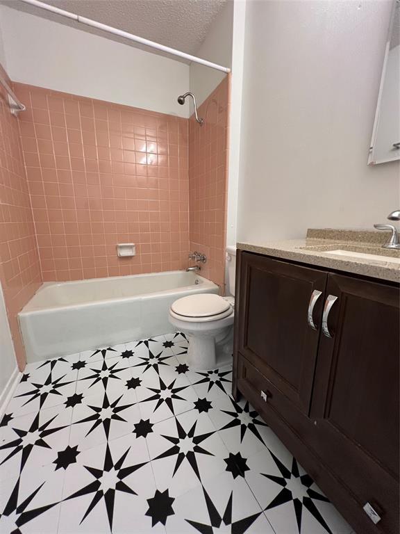 Building Photo - 3403 Willowrun Cove