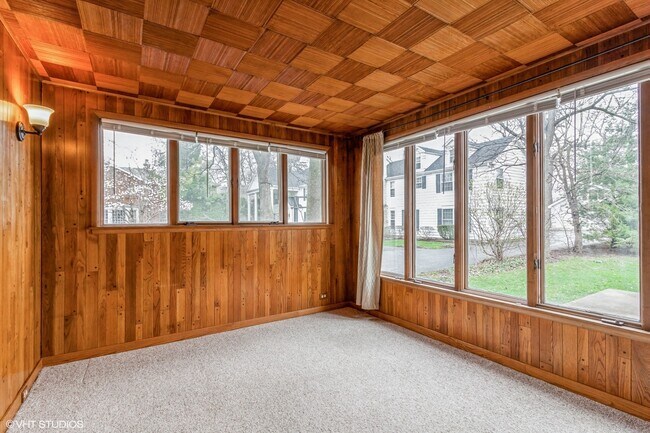 Building Photo - 341 S Prospect Ave