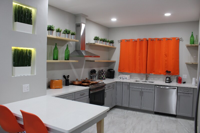 Building Photo - 298 Josephine St