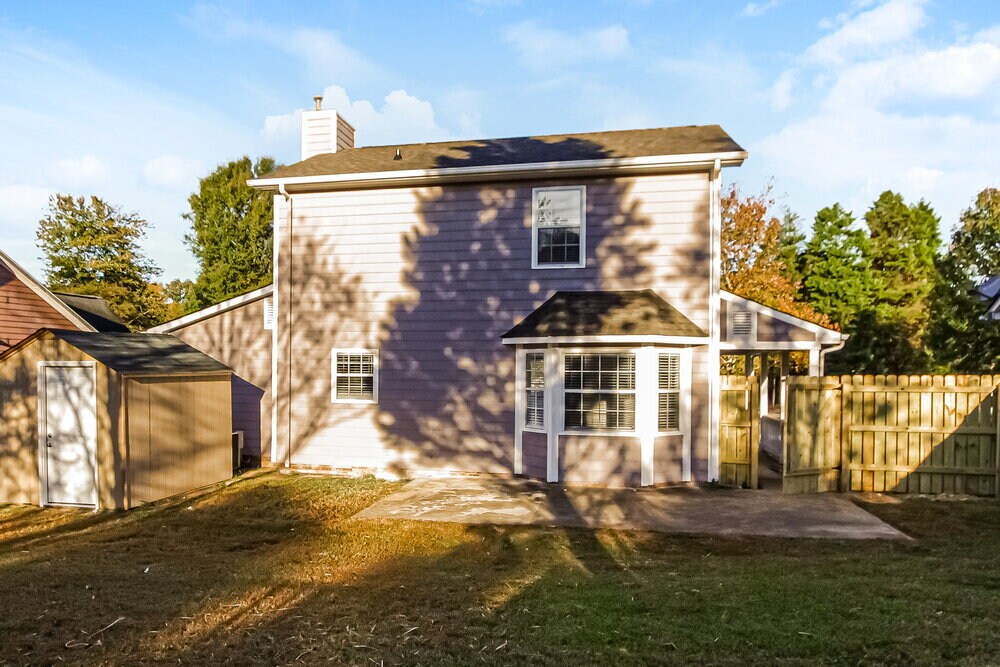 Building Photo - 4817 Farmview Dr
