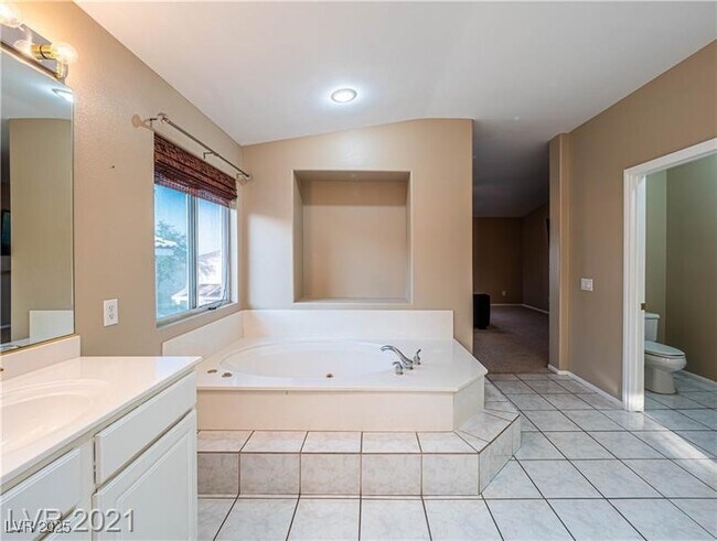 Building Photo - 268 Copper Glow Ct