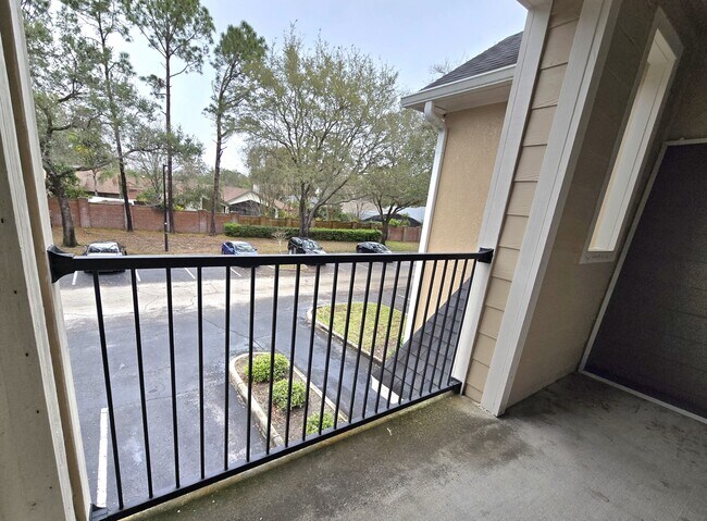 Building Photo - 2045 Erving Cir