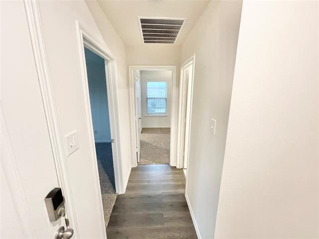 Building Photo - 1125 Silver Maple Ln