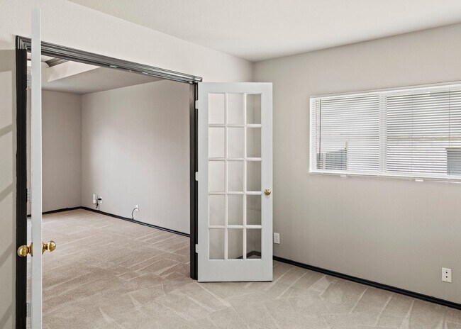 Building Photo - New Wood Flooring!