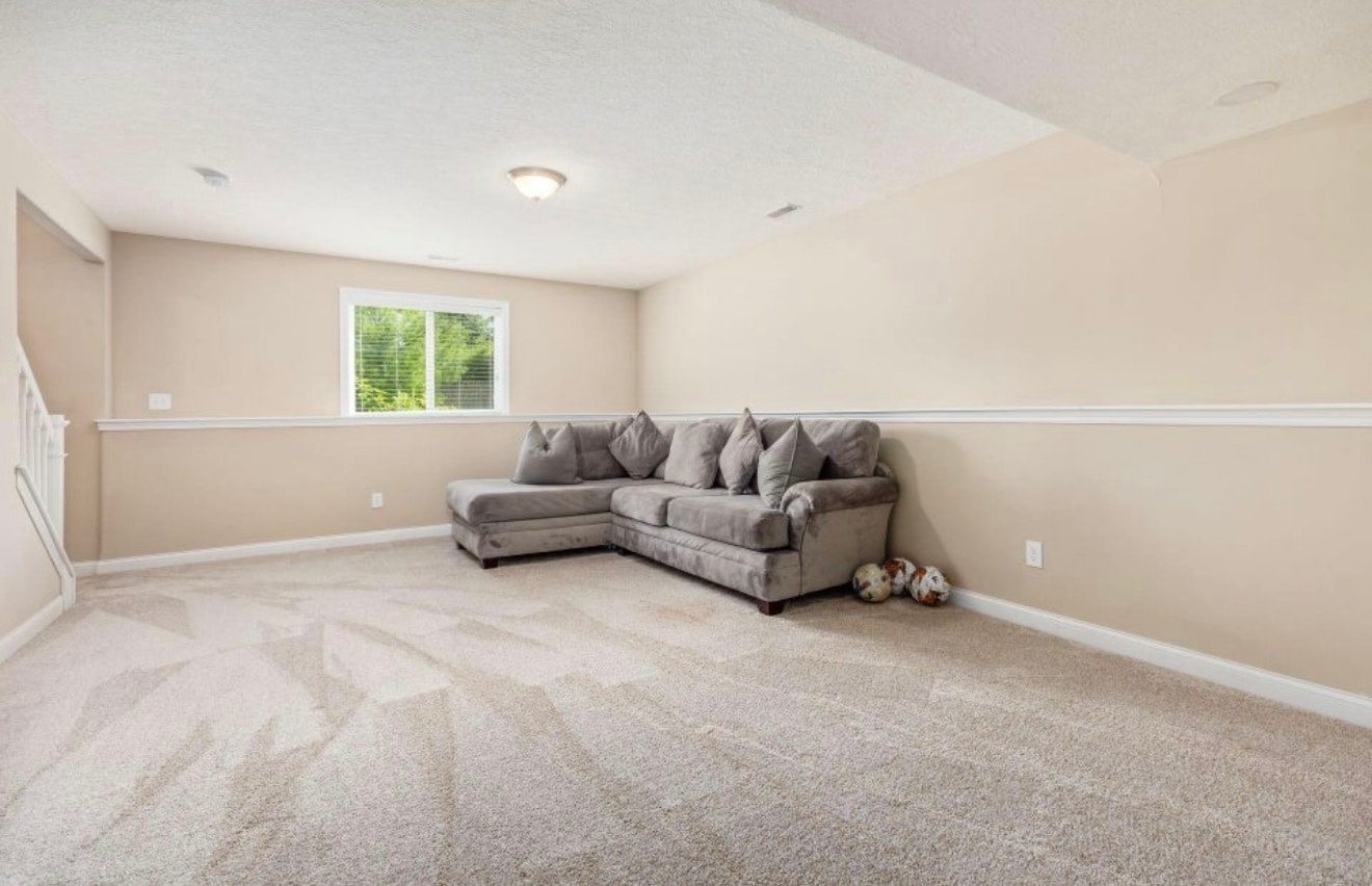 Building Photo - 5266 Copper Creek Dr