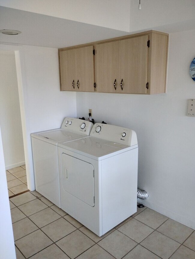 Building Photo - 2 Bedroom in Palm Coast