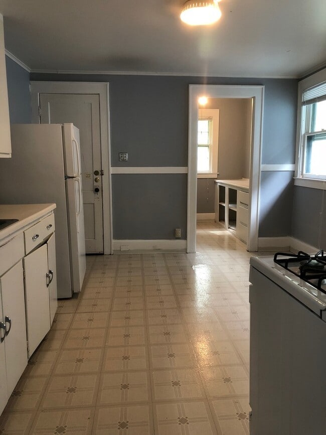 Building Photo - 106 Bellaire Pl