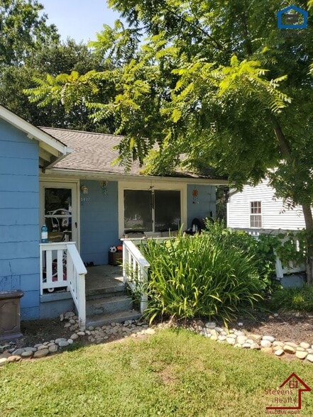 Building Photo - 3427 S Haven Rd