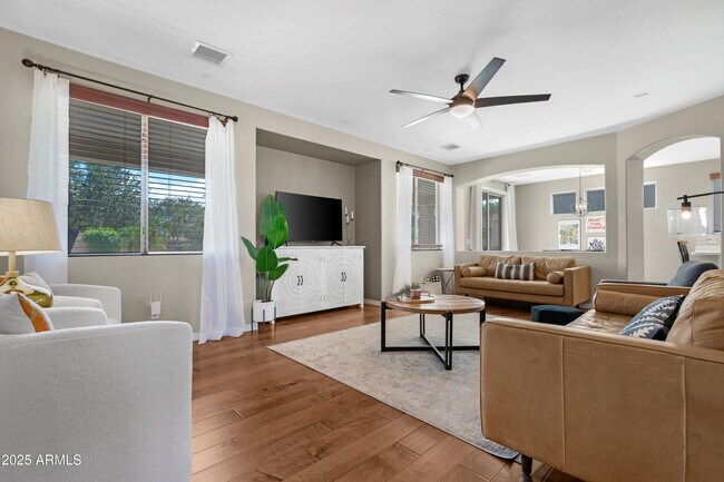 Building Photo - 5419 W Tether Trail