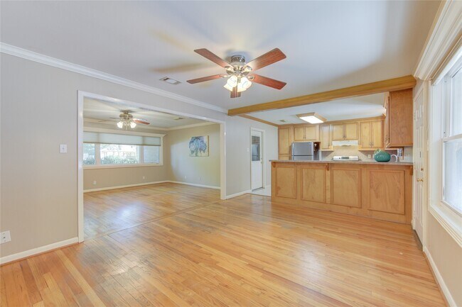 Building Photo - 4306 Spellman Rd