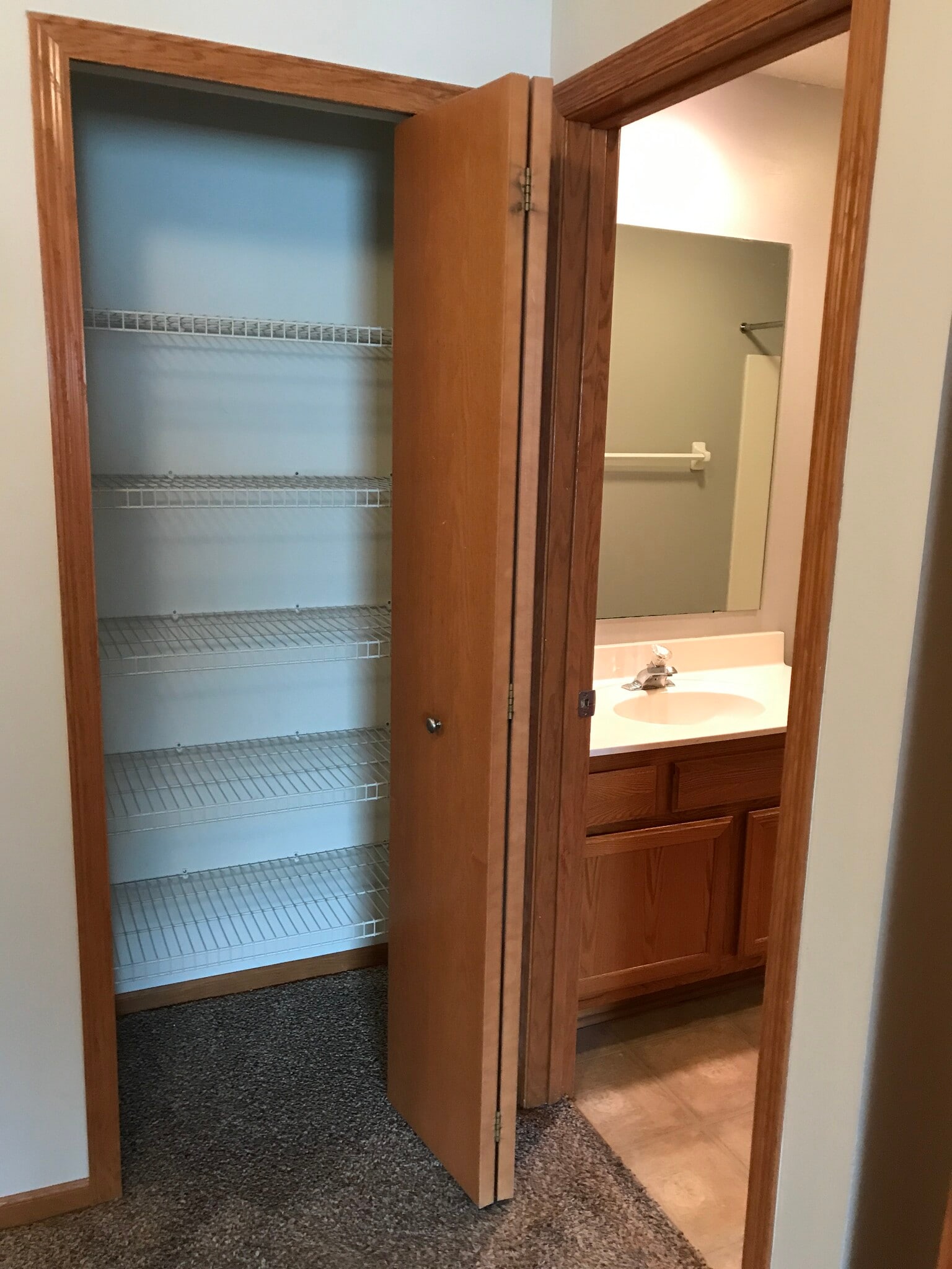 Building Photo - 14179 Plymouth Ave