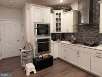 Building Photo - 7079 Banbury Dr