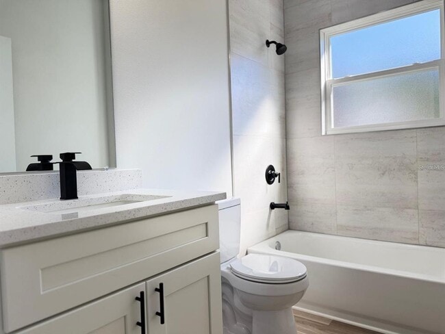 Building Photo - 2336 SW 168th Loop