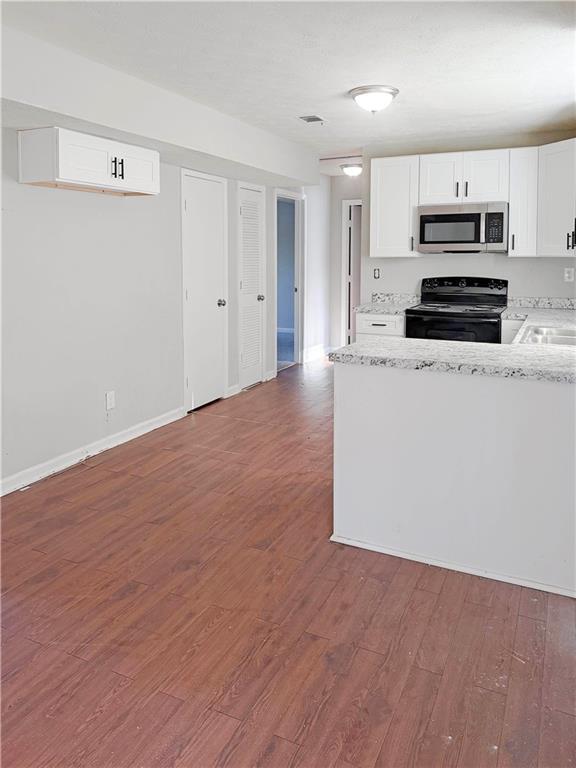 Building Photo - 5161 Ridge Forest Dr