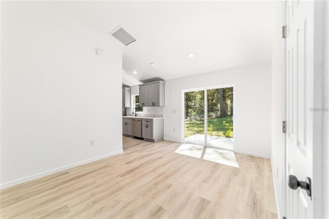 Building Photo - 15388 SW 26th Pl