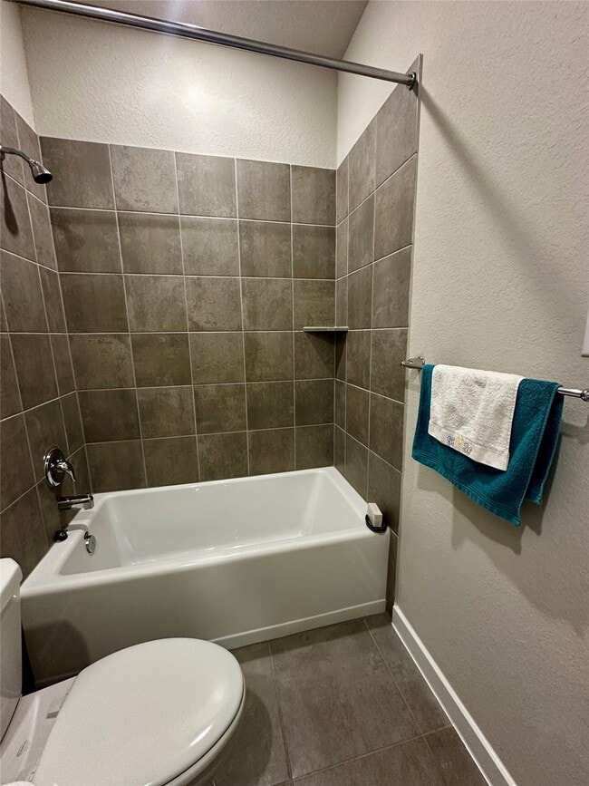 Building Photo - 3113 Moontide Ln