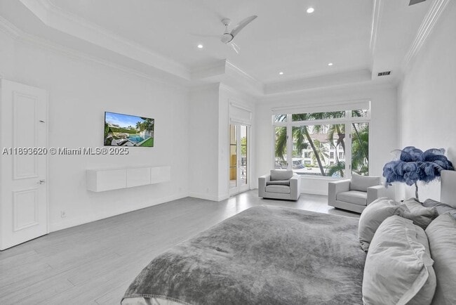 Building Photo - 1516 Island